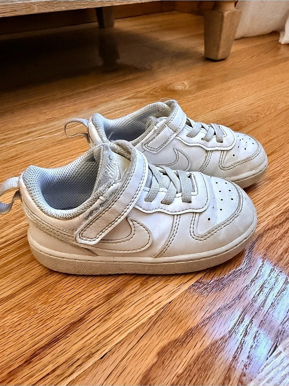 Nike Court Borough Low 2 Kids Sneakers White Girls US 8C